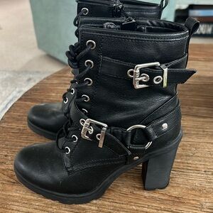 Never worn size 7.5 Black Guess lace up biker boots!